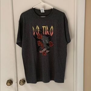 Graphic Women’s Gray T-Shirt